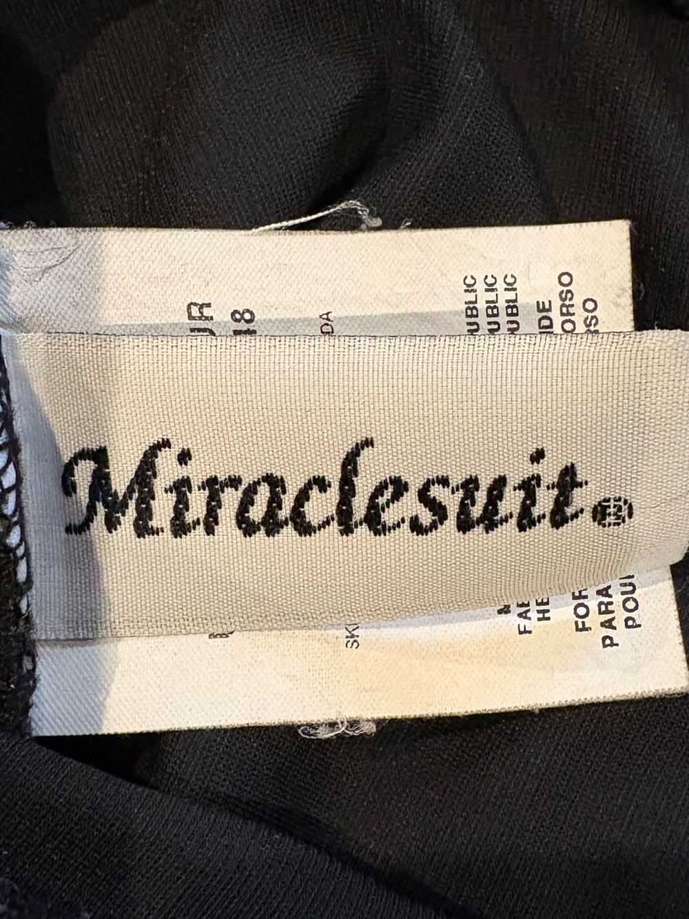 Miraclesuit Black Swimsuit Skirt Size 18 Nylon & Spandex Shapewear - Picture 2 of 7
